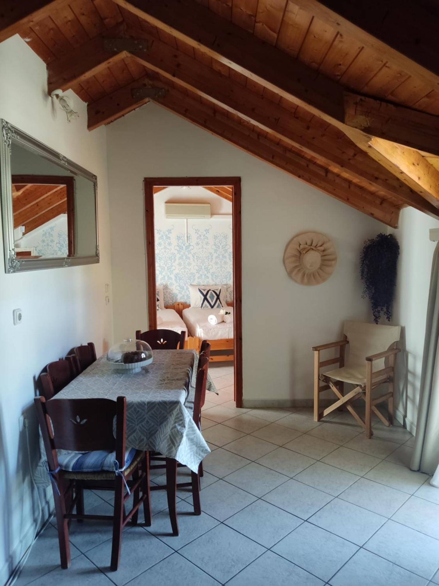 Chloe Attic Villa Agia Efimia Exterior foto